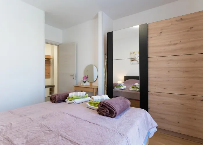 Apartment Gold With Free Parking Pula
